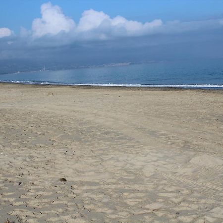 Paradise Beach Camera Mansardata Vicino Cefalu Piscina Aperta カンポフェリーチェ・ディ・ロッチェッラ エクステリア 写真